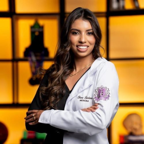 Ohara, Moderadora da Programação
